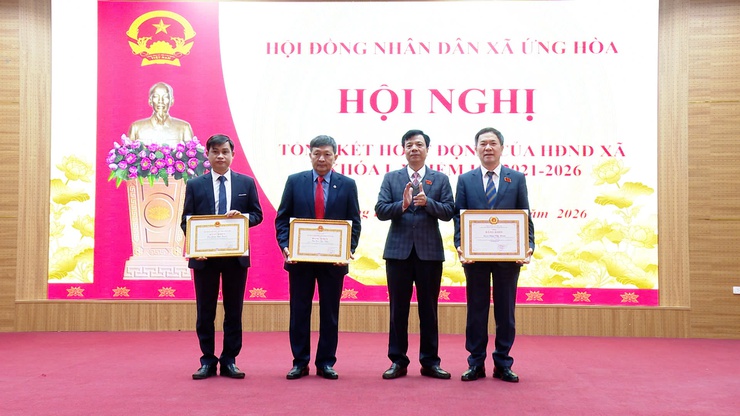 HĐND XÃ ỨNG HOÀ TỔNG KẾT HOẠT ĐỘNG KHOÁ I, NHIỆM KỲ 2021-2026- Ảnh 3.