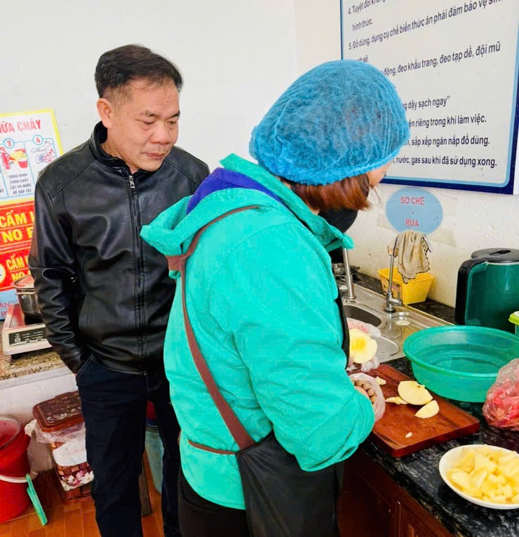 Nam Phù siết chặt quản lý an toàn thực phẩm trước thềm Tết Bính Ngọ- Ảnh 4.