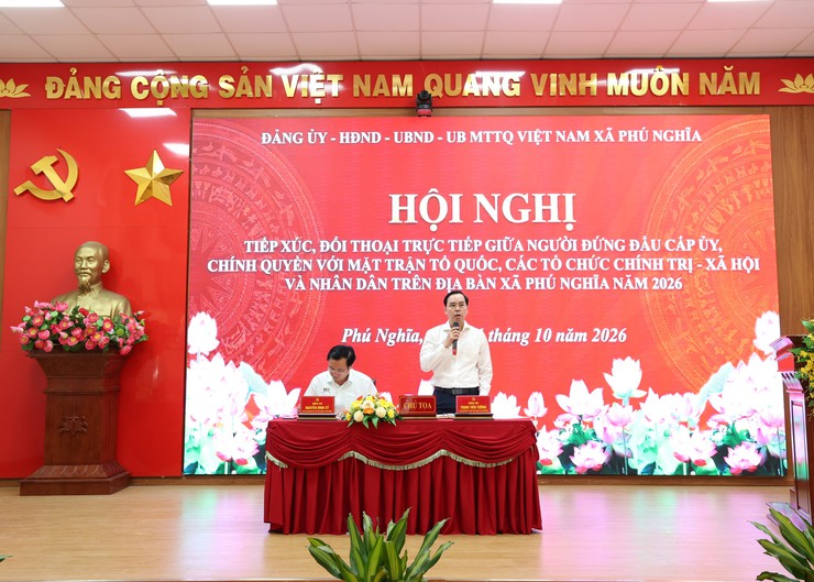 Xã Phú Nghĩa tổ chức hội nghị tiếp xúc, đối thoại trực tiếp giữa người đứng đầu cấp ủy, chính quyền với MTTQ, các tổ chức chính trị - xã hội và Nhân dân - Ảnh 6.