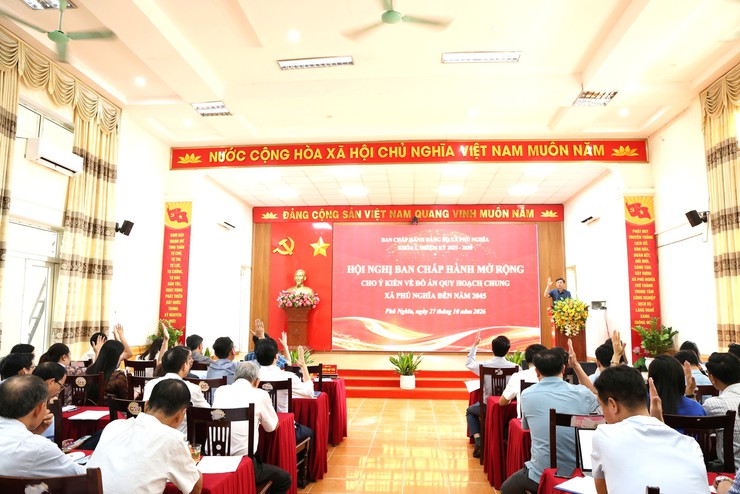Hội nghị Ban Chấp hành Đảng bộ xã Phú Nghĩa mở rộng xem xét, cho ý kiến về Đồ án Quy hoạch chung xã đến năm 2045 - Ảnh 32.
