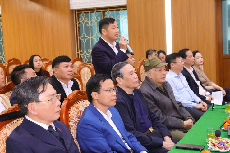 ĐẢNG ỦY - HĐND - UBND – UBMTTQ VIỆT NAM XÃ THƯ LÂM GẶP MẶT CÁN BỘ CHỦ CHỐT QUA CÁC THỜI KỲ NHÂN DỊP XUÂN BÍNH NGỌ 2026- Ảnh 11.