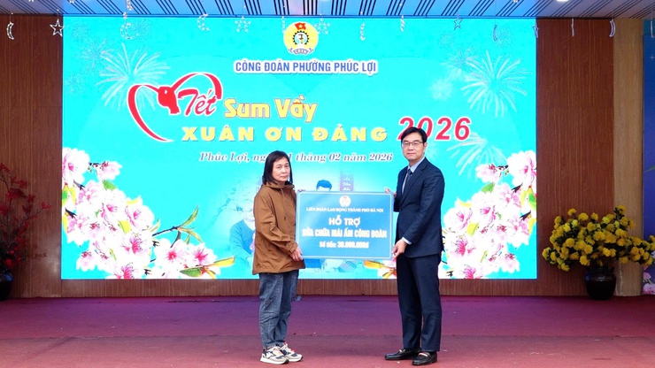 Công đoàn phường Phúc Lợi tổ chức Chương trình “Tết sum vầy – Xuân ơn Đảng” năm 2026”: Lan tỏa yêu thương, gắn kết đoàn viên- Ảnh 2.