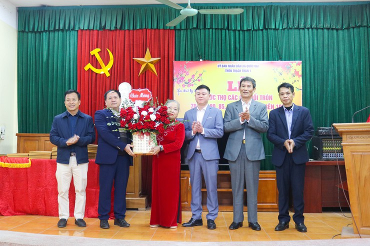 Rộn ràng lễ mừng thọ Xuân Bính Ngọ tại thôn Thạch Thán 1 và Thạch Thán 2- Ảnh 3.