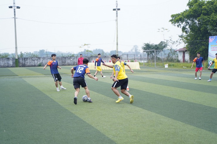Thành công rực rõ Giải bóng đá cán bộ, công chức, viên chức và người lao động xã Chuyên Mỹ năm 2026- Ảnh 12.