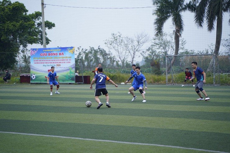 Thành công rực rõ Giải bóng đá cán bộ, công chức, viên chức và người lao động xã Chuyên Mỹ năm 2026- Ảnh 9.