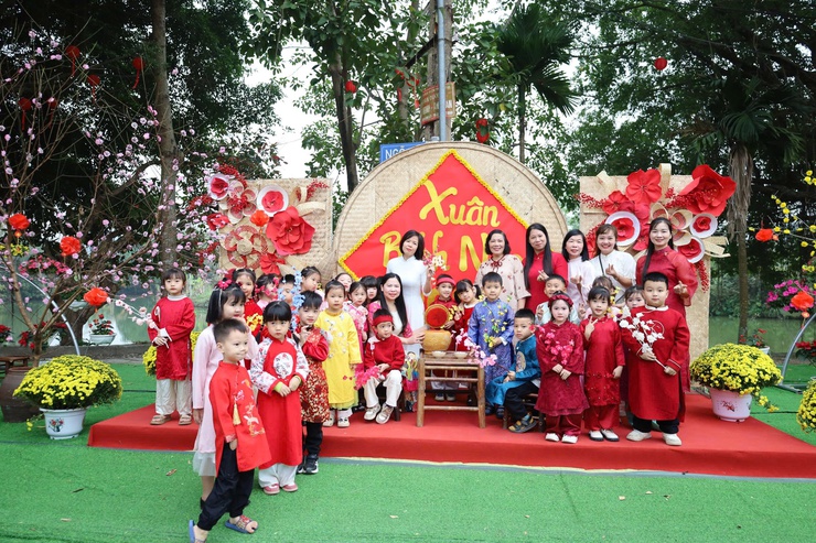 Ấm áp chương trình Tết Việt phường Tùng Thiện - chào xuân Bính Ngọ 2026- Ảnh 19.