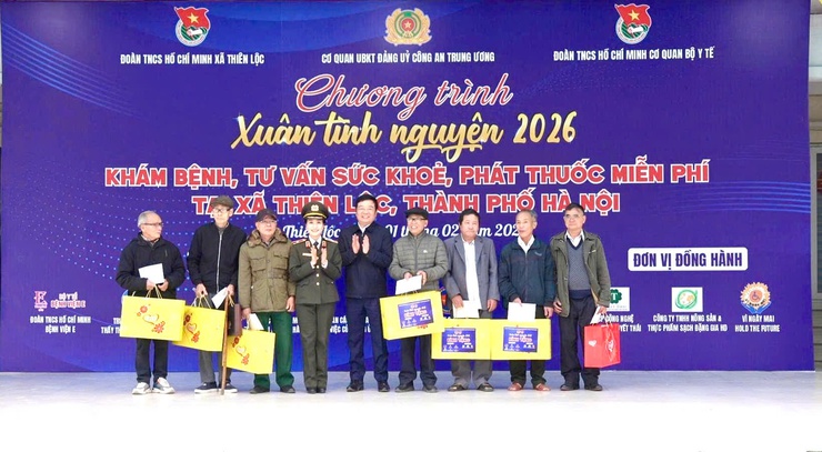 Chương trình "Xuân tình nguyện" 2026; khám bệnh, tư vấn sức khỏe, phát thuốc miễn phí tại xã Thiên Lộc, thành phố Hà Nội.- Ảnh 20.