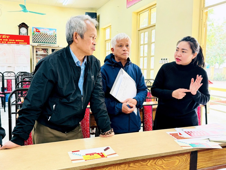 Nam Phù kiểm tra cơ sở vật chất các điểm bỏ phiếu, sẵn sàng cho ngày hội non sông nhiệm kỳ 2026–2031- Ảnh 1.