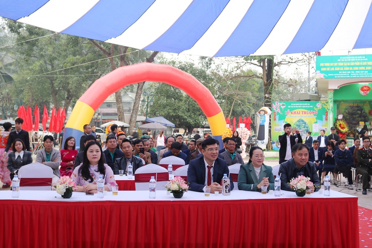 Quốc Oai khai trương Trung tâm thiết kế sáng tạo OCOP – Đưa tinh hoa làng nghề gắn kết du lịch bền vững- Ảnh 1.