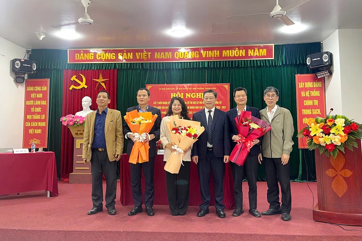 Phường Thanh Xuân hoàn thành tổ chức hội nghị lấy ý kiến cử tri nơi cư trú đối với người được giới thiệu ứng cử đại biểu Quốc hội và đại biểu HĐND các cấp nhiệm kỳ 2026-2031- Ảnh 8.