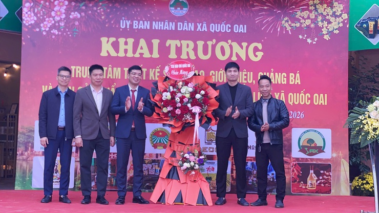 Quốc Oai khai trương Trung tâm thiết kế sáng tạo OCOP – Đưa tinh hoa làng nghề gắn kết du lịch bền vững- Ảnh 4.