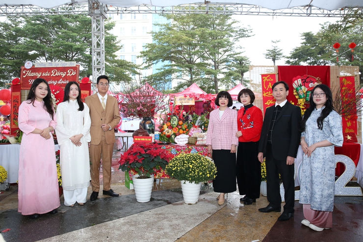 Công đoàn phường Bồ Đề tổ chức Chương trình “Tết sum vầy - Xuân ơn Đảng” 2026- Ảnh 5.