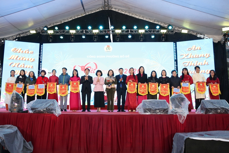 Công đoàn phường Bồ Đề tổ chức Chương trình “Tết sum vầy - Xuân ơn Đảng” 2026- Ảnh 3.