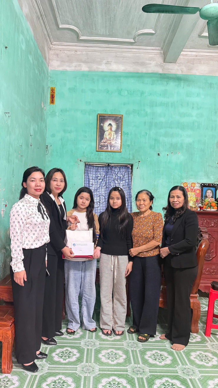 Hội LHPN xã Thượng Phúc tổ chức thăm hỏi, tặng quà Tết Nguyên đán Bính Ngọ 2026- Ảnh 1.