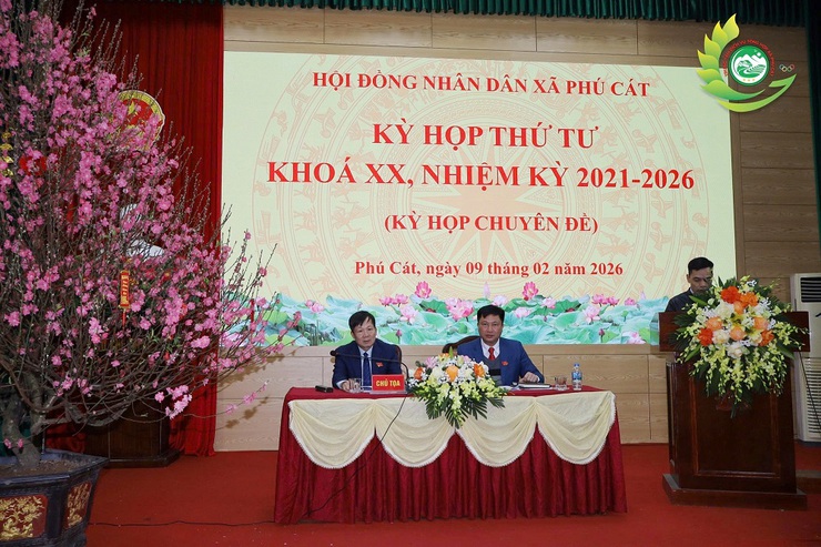 HĐND xã Phú Cát tổ chức kỳ họp thứ Tư (kỳ họp chuyên đề) khóa XX- Ảnh 2.