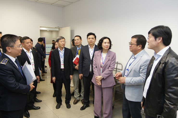 Ngành Y tế Hà Nội tiếp tục tăng cường tuyên truyền các biện pháp phòng, chống dịch bệnh cho người dân- Ảnh 2.