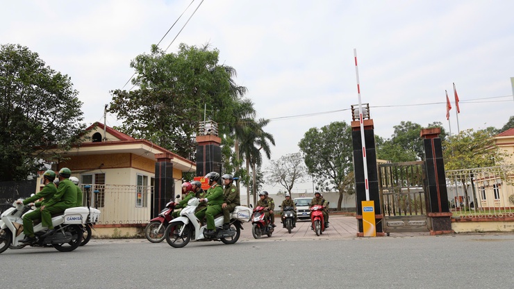 Công an xã Tam Hưng đẩy mạnh phong trào thi đua Vì an ninh Tổ quốc – Quyết tâm vì bình yên cơ sở- Ảnh 2.