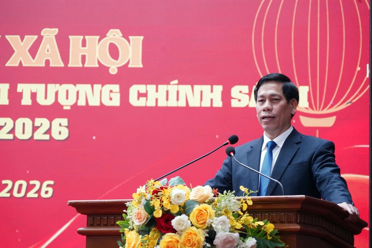 Hơn 200 suất quà được trao tặng tại Chương trình an sinh xã hội “Agribank chung tay vì người nghèo, đối tượng chính sách”- Ảnh 18.