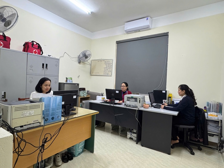 Tăng cường kiểm tra công vụ gắn với bảo đảm an toàn thực phẩm trên địa bàn phường- Ảnh 1.