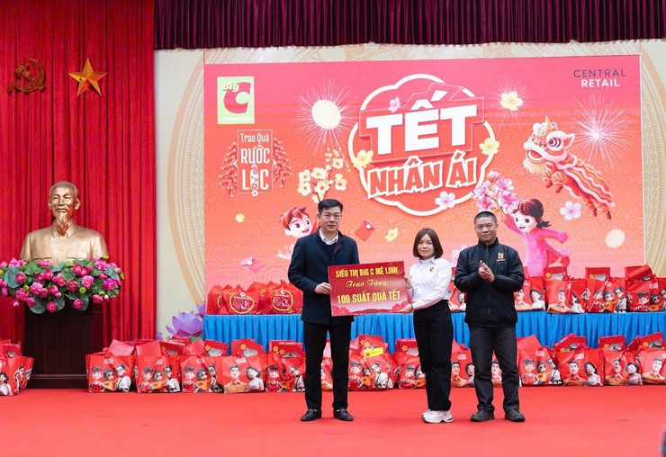 CHƯƠNG TRÌNH “TẾT NHÂN ÁI – XUÂN YÊU THƯƠNG” TẠI XÃ KIM ANH- Ảnh 10.