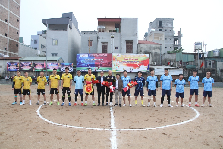 Khai mạc giải bóng đá truyền thống và giải bóng đá tranh cup Miêu Nha mở rộng chào mừng lễ hội truyền thống Đình Làng Miêu Nha xuân Bính Ngọ năm 2026- Ảnh 5.