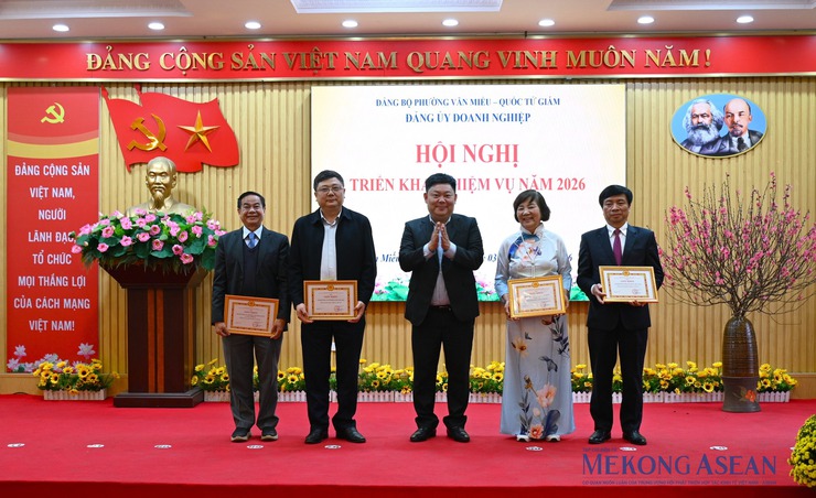 ĐẢNG BỘ DOANH NGHIỆP PHƯỜNG VĂN MIẾU - QUỐC TỬ GIÁM TRIỂN KHAI NHIỆM VỤ NĂM 2026- Ảnh 4.