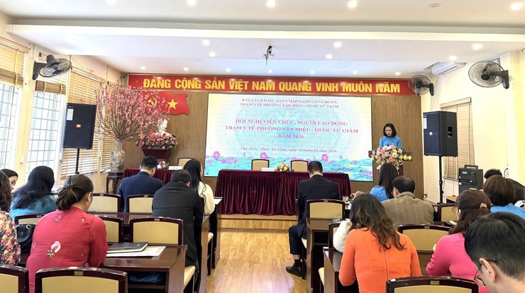 HỘI NGHỊ VIÊN CHỨC, NGƯỜI LAO ĐỘNG TRẠM Y TẾ PHƯỜNG VĂN MIẾU - QUỐC TỬ GIÁM: PHÁT HUY DÂN CHỦ, ĐOÀN KẾT, QUYẾT TÂM HOÀN THÀNH NHIỆM VỤ NĂM 2026- Ảnh 1.