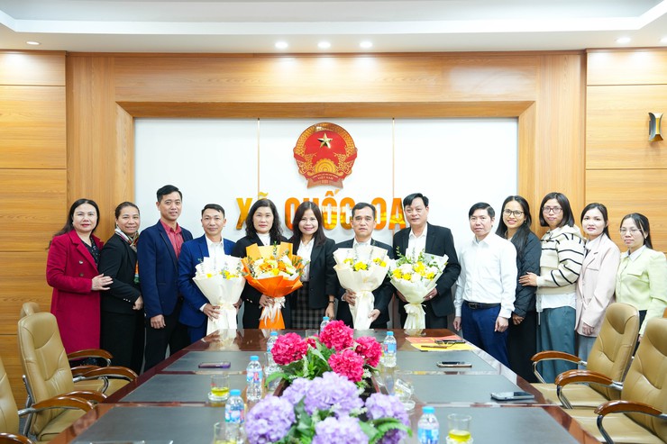 Hội nghị công bố các quyết định về công tác cán bộ của Thường trực HĐND xã Quốc Oai khóa I, nhiệm kỳ 2021 – 2026- Ảnh 8.