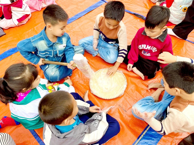 Rộn ràng "Tết yêu thương" tại Trường Tiểu học Trường Thịnh- Ảnh 4.