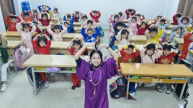 “Nét xuân yêu thương” – trải nghiệm làm “ông đồ tí hon”- Ảnh 1.