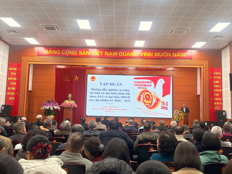 Phường Long Biên tổ chức tập huấn nghiệp vụ công tác bầu cử đại biểu Quốc hội khóa XVI và đại biểu Hội đồng nhân dân các cấp nhiệm kỳ 2026–2031- Ảnh 2.