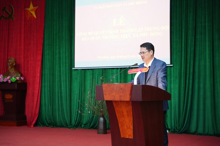 UBND xã Phù Đổng công bố quyết định thành lập Trung đội Dân quân thường trực thuộc Ban Chỉ huy Quân sự xã- Ảnh 5.