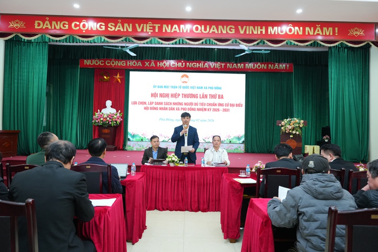 Hội nghị hiệp thương lần thứ ba để lựa chọn, lập danh sách những người đủ tiêu chuẩn ứng cử đại biểu HĐND xã Phù Đổng nhiệm kỳ 2026-2031- Ảnh 1.