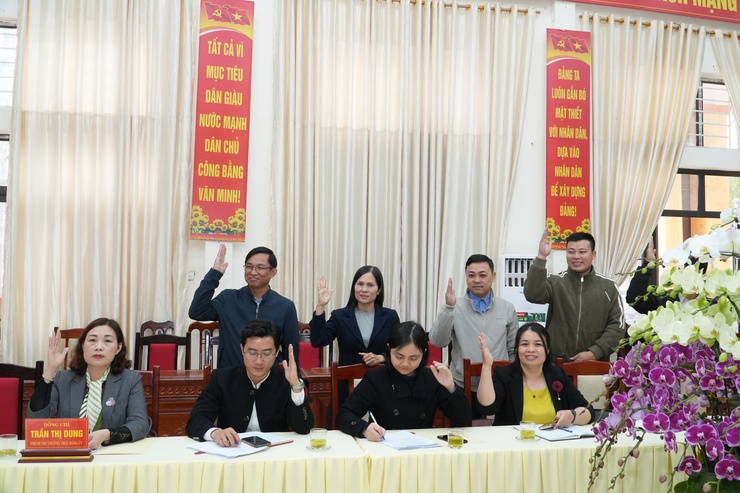 Hội nghị hiệp thương lần thứ ba lựa chọn người đủ tiêu chuẩn ứng cử đại biểu HĐND xã, nhiệm kỳ 2026 - 2031- Ảnh 3.