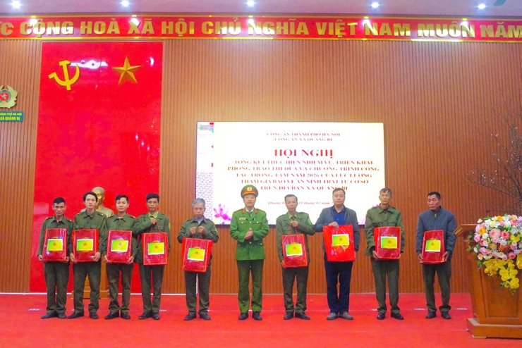 Công an xã Quảng Bị tổ chức Hội nghị tổng kết năm 2025, triển khai phong trào thi đua và chương trình trọng tâm năm 2026 của lực lượng tham gia bảo vệ ANTT ở cơ sở- Ảnh 5.