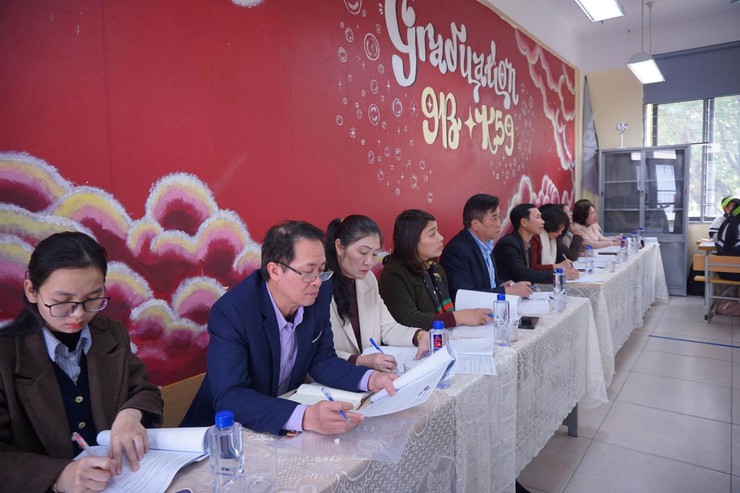 Sáng tạo và Công nghệ: "Luồng gió mới" trong tiết học Khoa học tự nhiên tại xã Phúc Thịnh- Ảnh 1.