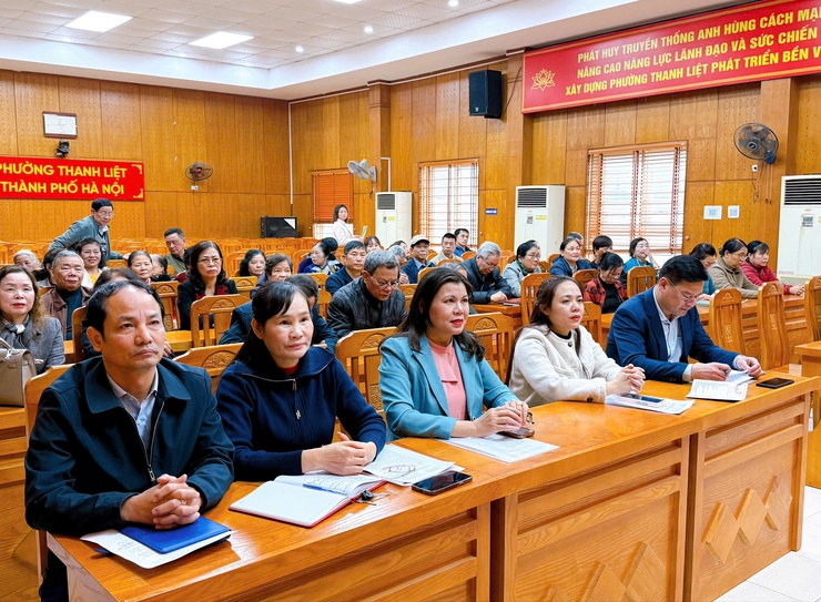 Phường Thanh Liệt: Khen thưởng 4 tập thể, 18 cá nhân xuất sắc trong công tác tín dụng chính sách xã hội năm 2025- Ảnh 1.