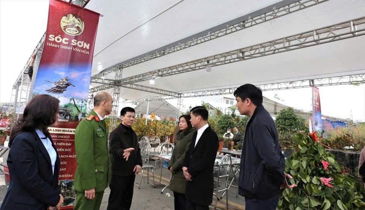 BÍ THƯ ĐẢNG ỦY XÃ SÓC SƠN BÙI DUY CƯỜNG THĂM, ĐỘNG VIÊN CÔNG TY CỔ PHẦN MÔI TRƯỜNG ĐÔ THỊ NHÂN DỊP TẾT NGUYÊN ĐÁN BÍNH NGỌ 2026- Ảnh 10.