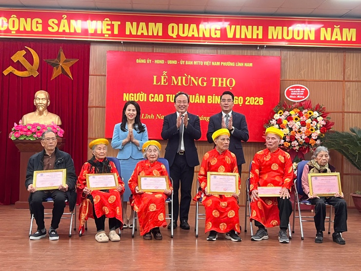PHƯỜNG LĨNH NAM: LỄ MỪNG THỌ NGƯỜI CAO TUỔI
XUÂN BÍNH NGỌ 2026.- Ảnh 4.