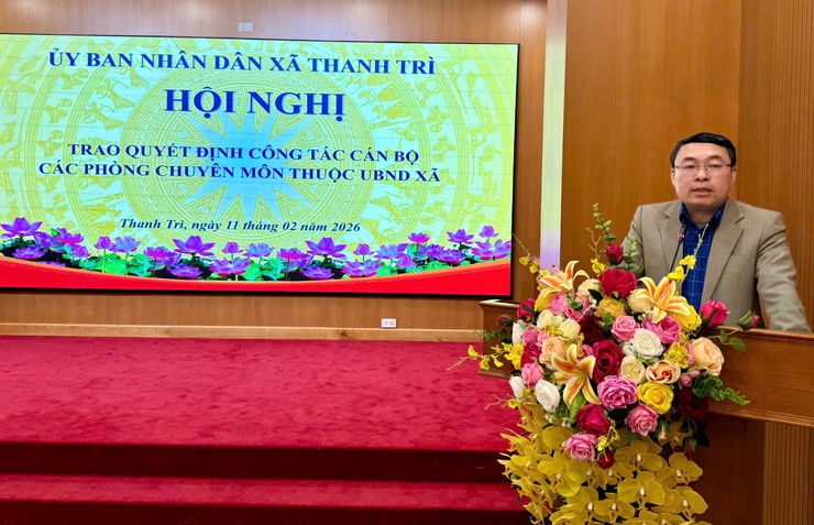 UBND xã Thanh Trì: Hội nghị công bố quyết định bổ nhiệm và chuyển đổi cán bộ, công chức- Ảnh 5.