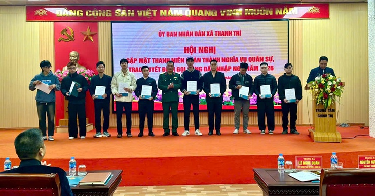 Xã Thanh Trì: Gặp mặt thanh niên lên đường nhập ngũ năm 2026 và đón quân nhân hoàn thành nghĩa vụ trở về địa phương- Ảnh 3.