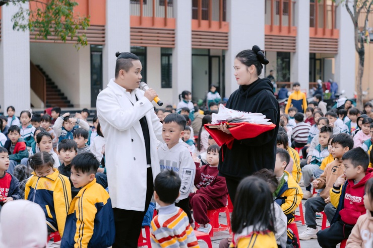 Trường Tiểu học Thọ Lộc lan tỏa niềm đam mê tiếng Anh qua Chương trình giao lưu hùng biện- Ảnh 9.