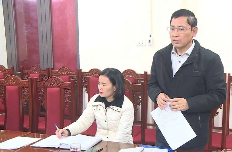 Ủy ban nhân dânxã tổ chức hội nghị họp các Tổ công tác xử lý “điểm nghẽn” để triển khai một số nhiệm vụ trọng tâm.- Ảnh 4.