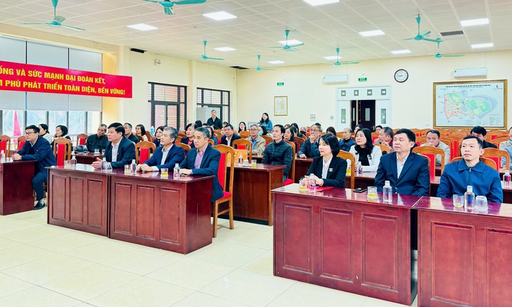 XÃ NAM PHÙ VÀ NGÂN HÀNG AGRIBANK CHUNG TAY MANG TẾT ĐẾN VỚI NGƯỜI KHÓ KHĂN- Ảnh 2.