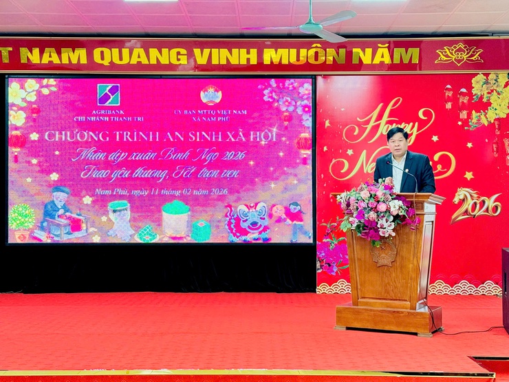 XÃ NAM PHÙ VÀ NGÂN HÀNG AGRIBANK CHUNG TAY MANG TẾT ĐẾN VỚI NGƯỜI KHÓ KHĂN- Ảnh 6.