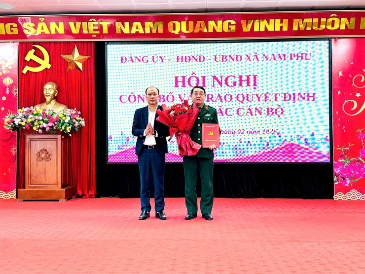 XÃ NAM PHÙ: KIỆN TOÀN ĐỘI NGŨ CÁN BỘ CHỦ CHỐT, ĐÁP ỨNG YÊU CẦU NHIỆM VỤ TRONG GIAI ĐOẠN MỚI- Ảnh 3.