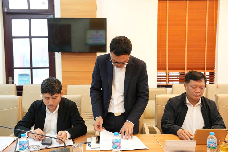 UBND xã Quốc Oai họp tập thể lãnh đạo, bàn nhiều nội dung quan trọng phục vụ phát triển kinh tế – xã hội năm 2026- Ảnh 2.