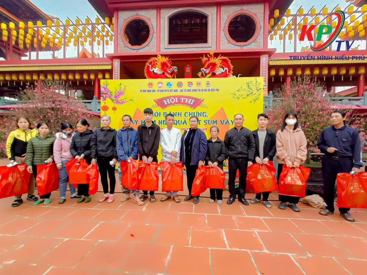 Xã Kiều Phú sôi nổi từ Hội thi gói bánh chưng, bày mâm ngũ quả và Chương trình Tết sum vầy năm 2026- Ảnh 20.