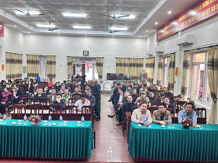 Thạch Thất: Cán bộ, Đảng viên tham dự hội nghị toàn quốc nghiên cứu, học tập, quán triệt và triển khai thực hiện Nghị quyết đại hội XIV của Đảng- Ảnh 8.