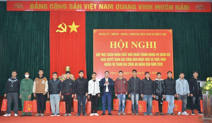 Xã Phúc Lộc: Gặp mặt quân nhân hoàn thành nghĩa vụ quân sự; giao Quyết định gọi công dân nhập ngũ và thực hiện CAND năm 2026- Ảnh 11.